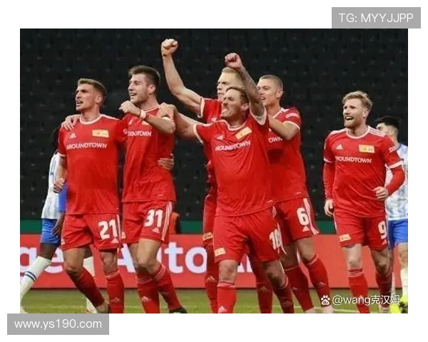 圣保利与柏林联的历史交锋回顾与战绩分析